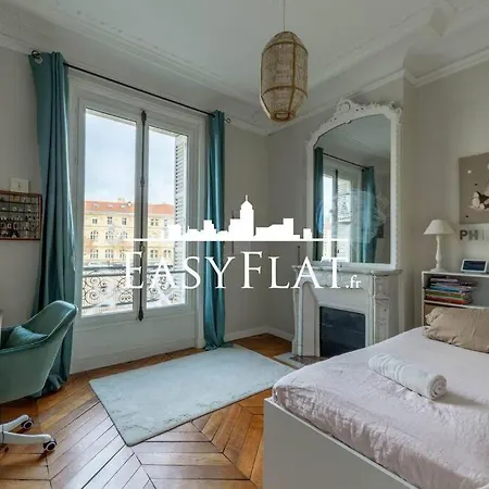 Beautiful 3 - Bedroom Apartment, Batignolles, 17 By Easyflat Apartment Paris