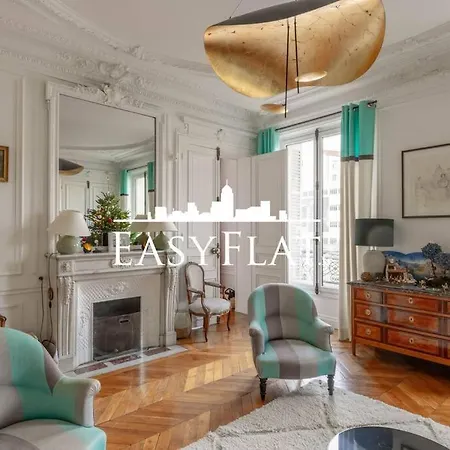 Beautiful 3 - Bedroom Apartment, Batignolles, 17 By Easyflat Apartment